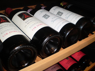 h Felicita - 赤・白共に種類豊富なワインをどうぞ
