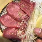 炭火焼肉ホルモン 横綱三四郎 - 