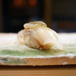 東麻布 天本 - 平目