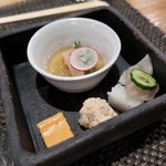 ぼちぼち - つきだし