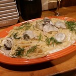 ビストロ シン 2 - カキの柚子胡椒クリームパスタ