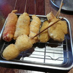 串かつ でんがな - お疲れさんセットの串6本