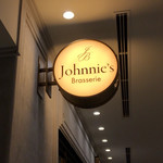 Johnnie's Brasserie - 看板