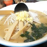 札幌ラーメンどさん子 - ギョーザセット980円 味噌味 (ラーメン ＋ ギョーザ ＋ ライス) 