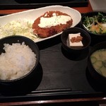 升屋 - マグロメンチかつ定食