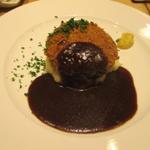 洋食 おがた - メンチカツ