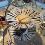 ザ・ロビーラウンジ - お茶菓子（紅茶のクッキーとショコラ）