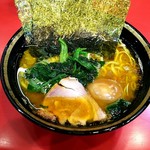 家系総本山 ラーメン 吉村家 - ラーメン¥690+味玉¥50