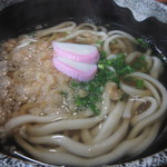 麺処 河萬 - 天かす、蒲鉾入りの「すうどん」