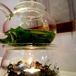 ラ・トゥーエル - ハーブティーのポット