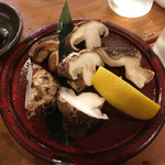 魚山人 - 原木しいたけ