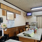 お食事処　もり - もり食堂の店内