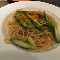 grigio la tavola - 