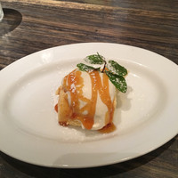 grigio la tavola - 