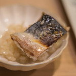 うを徳 - 三河一色（みかはいつしき）鰻（むなぎ）、皮（かは）