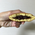 イッピン カフェ - どら焼きの断面 2016/04/15