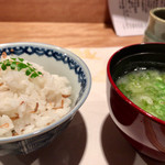 さかい - 飯：じゃこ飯と、椀：味噌汁　あおさ