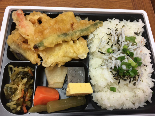 ほっともっと 津嘉山店 Hotto Motto 奥武山公園 弁当 食べログ ほっともっと 津嘉山店 Hotto Motto 奥武山公園 弁当 食べログ