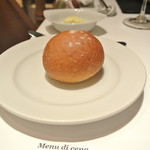 リストランテ カノフィーロ - 今日も美味しい手作りパン