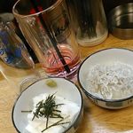 いっさ - 山芋千切りとシラスおろしでバイスサワーを呑む！