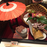 鶴代 - 