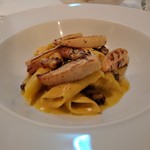 カーザ ヴィニタリア - ガルガネッリ　筍のカルボナーラ　トリュフ風味