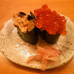 つるべ寿司 - 雲丹とイクラ軍艦