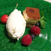 神戸牛炉釜炭焼ステーキ IDEA 銀座 - 