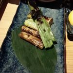 貝と魚と炉ばたのバンビ - ねぎ一本焼き