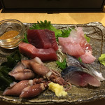 Tsukiji De Dondon - 