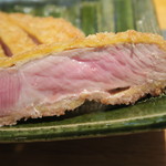 寛幸 - 29年2月　美濃けんとん肩ロースカツ　断面アップ