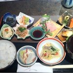 新和食 るちあ - るちあ御膳（\1,890）