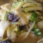 キッチンあべ - 肉そば（アップ）