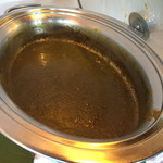 ザイカ1番レストラン - ランチバイキングのチキンガラ