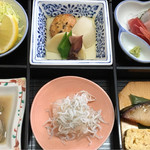 Aidu Izakaya Nihon Ryouri Kiaji - 松花堂弁当（¥1300）