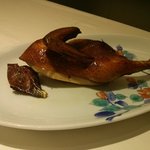 海鮮名菜　香宮 - 香宮特製鶏のクリスピー揚げ熟成塩レモン