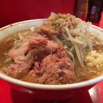 ラーメン二郎 府中店 - 小ラーメンヤサイスクナメニンニクアブラ 
                                
                                ブタが絶品！！！
                                
                                