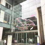 レゾナンス - 有楽町側のビルエントランス