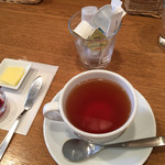 カフェクッカ - 紅茶とバターとリンゴンベリージャム