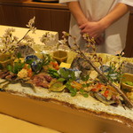 銀座 しのはら - 八寸：稚鮎 蛍烏賊の燻製炙り 蕗の薹の天ぷら 筍の白和え 飯蛸、トリュフの香り 庄内麩のチーズ挟み 鯛の子 鮒寿司2