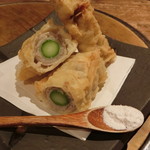 味とく家 - 大アスパラ豚肉巻き揚げ