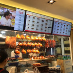 Hawker Chan Soya Sauce Chicken Rice&Noodle - 店内はこんな感じ