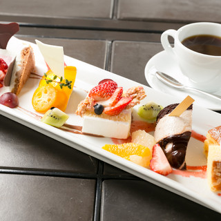 ラ・ブランシュ・ド・ラ・エ_0