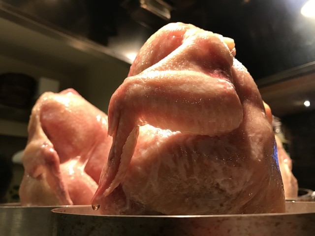 ビアカンチキン ニクバルコラボエニー Beer缶チキン 2986 Any 本町 居酒屋 食べログ