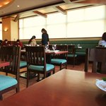 カフェ ド パリ - 店内