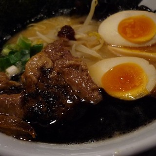 とんこつ津気屋_2