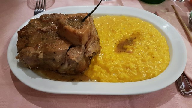 Trattoria Al Matarel スフォルツェスコ城周辺 イタリアン 食べログ