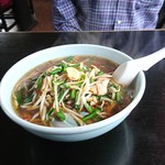 よし美 大洲店  - ベトコン醤油ラーメン(800yen)