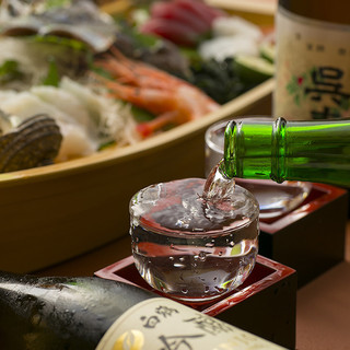 More than 10 kinds of seasonal delicacies at all times! You can enjoy sake from all over the country