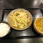 五味八珍 - 2017年2月　野菜いため＋定食セット　620＋200円+税